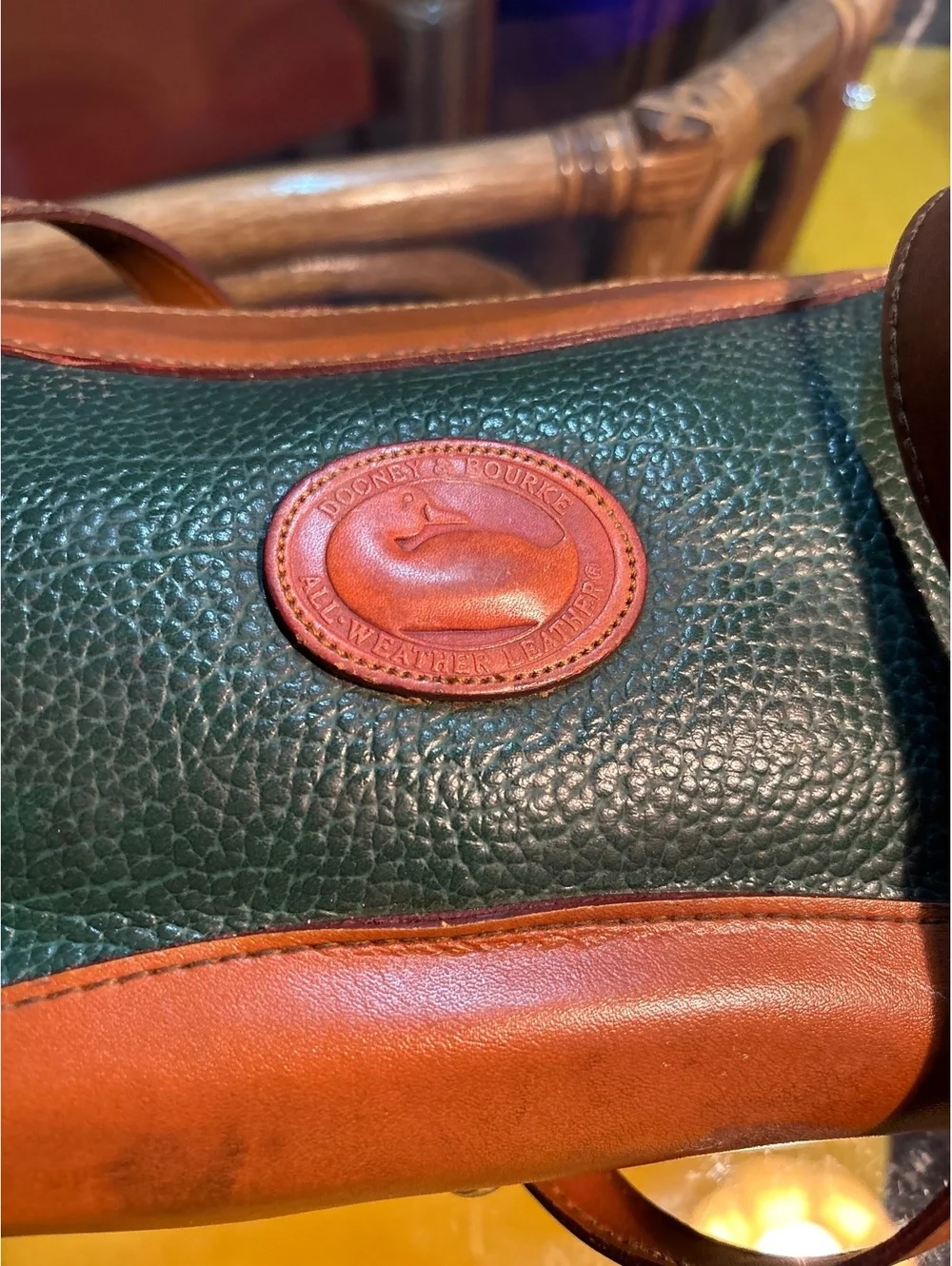 Vintage Dooney Bourke R19 Green AWL Leather Ba